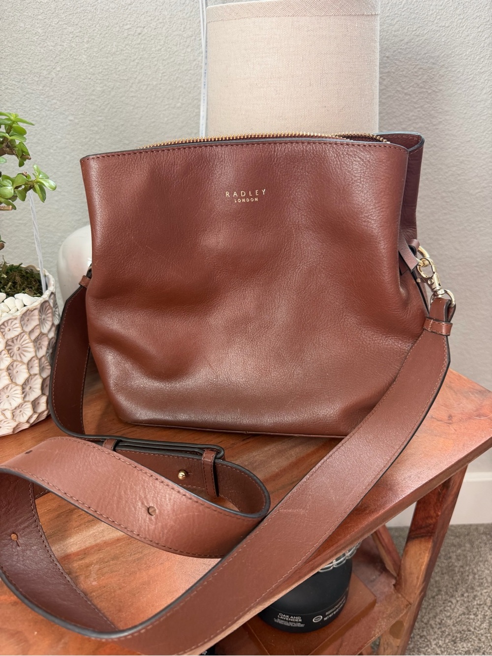 RADLEY LONDON Brown Leather Crossbody with Gold Hardware